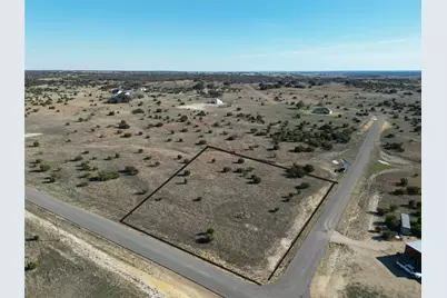 526 Mt Hollow Drive, Granbury, TX 76048 - Photo 1