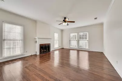 2524 Daisy Lane, Fort Worth, TX 76111 - Photo 8