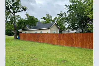 309 N Neches Street, Whitney, TX 76692 - Photo 20