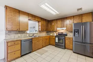 504 N Hall St, Hamilton, TX 76531 - Photo 8