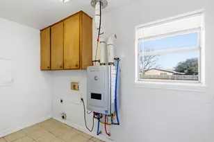 504 N Hall St, Hamilton, TX 76531 - Photo 12