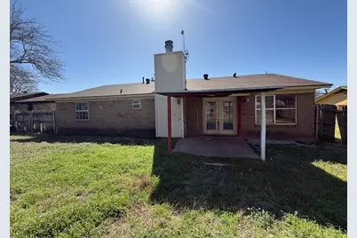 3313 Oak Timber Drive, Fort Worth, TX 76119 - Photo 12