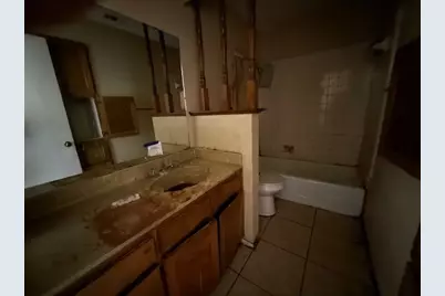 3313 Oak Timber Drive, Fort Worth, TX 76119 - Photo 10