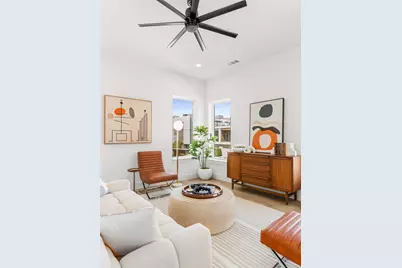 2015 N Prairie Avenue #107, Dallas, TX 75204 - Photo 12