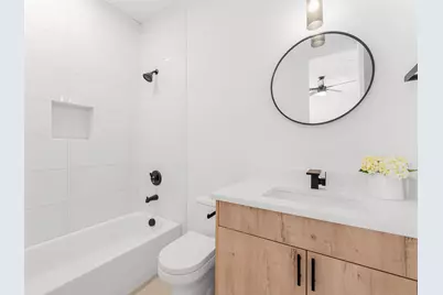 2015 N Prairie Avenue #107, Dallas, TX 75204 - Photo 18