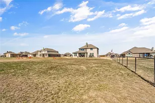 6017 Mango Dr, Sanger, TX 76266 - Photo 34