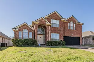 1019 Morningside Dr, Grand Prairie, TX 75052 - Photo 1