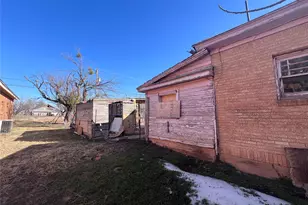 407 Commercial Ave, Anson, TX 79501 - Photo 16