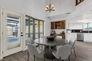 709 Royal Oaks Dr, Garland, TX 75040 - Photo 12