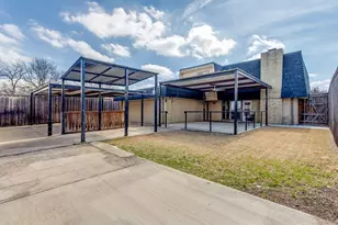 709 Royal Oaks Dr, Garland, TX 75040 - Photo 36