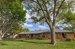 4426 Laren Ln, Dallas, TX 75244 - Photo 1