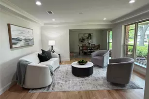 4426 Laren Ln, Dallas, TX 75244 - Photo 6