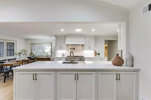 4426 Laren Ln, Dallas, TX 75244 - Photo 14