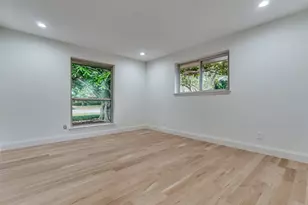 4426 Laren Ln, Dallas, TX 75244 - Photo 20