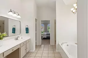 2136 Newport Dr, Flower Mound, TX 75028 - Photo 24