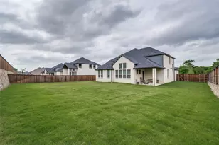 9767 Maple Hill Ln, Frisco, TX 75035 - Photo 36