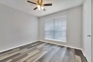 6609 Bernadine Dr, Watauga, TX 76148 - Photo 20