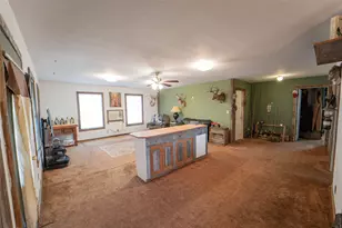 901 S Miller St, Breckenridge, TX 76424 - Photo 8