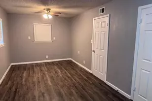 1025 17th St NE, Paris, TX 75460 - Photo 10