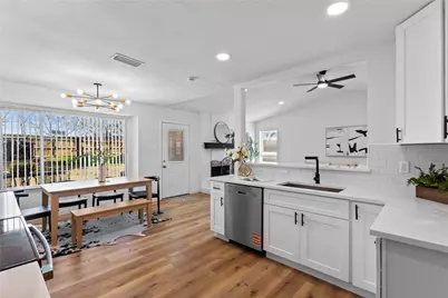 2600 Forest Ridge Court, Arlington, TX 76016 - Photo 14