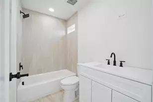 401 Bryan St, Denton, TX 76201 - Photo 24