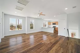 401 Bryan St, Denton, TX 76201 - Photo 8