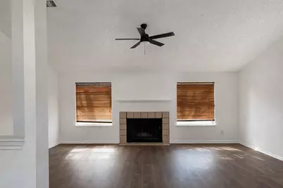 7526 Lauren Lane, Rowlett, TX 75089 - Photo 2