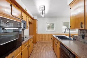 806 Waggoner Dr, Arlington, TX 76013 - Photo 14