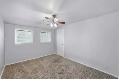 806 Waggoner Drive, Arlington, TX 76013 - Photo 26