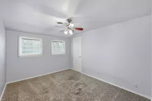 806 Waggoner Dr, Arlington, TX 76013 - Photo 26