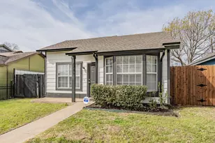 2286 Nantucket Village Cir, Dallas, TX 75227 - Photo 2