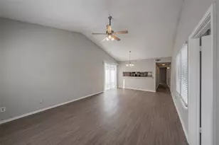 2286 Nantucket Village Cir, Dallas, TX 75227 - Photo 6