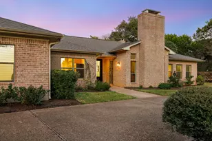 3201 Edward Dr, Waco, TX 76708 - Photo 2