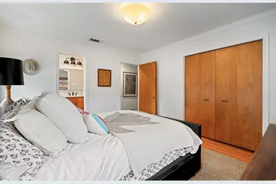 7036 Freemont Street, Dallas, TX 75231 - Photo 20