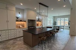 6471 Trammel Dr, Dallas, TX 75214 - Photo 2