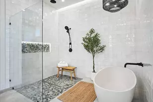 6471 Trammel Dr, Dallas, TX 75214 - Photo 14