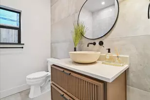 6471 Trammel Dr, Dallas, TX 75214 - Photo 22