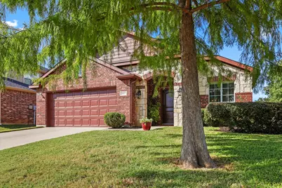 1917 Prescott Downs Drive, Denton, TX 76210 - Photo 2