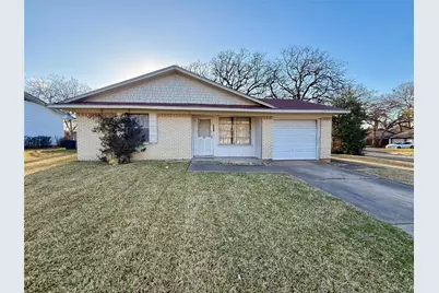 1901 Pyramid Drive, Mesquite, TX 75149 - Photo 1