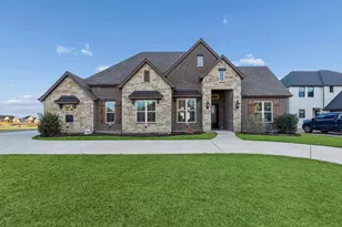 5925 Thurmond Sail Ct, Fort Worth, TX 76179 - Photo 2