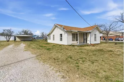 211 Pine Street, Gordon, TX 76453 - Photo 6