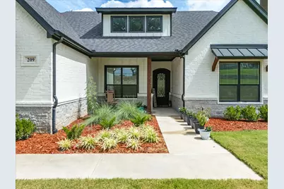 209 Rio Rancho Drive, Decatur, TX 76234 - Photo 2