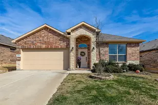 2373 Briscoe Rnch Dr, Weatherford, TX 76087 - Photo 2
