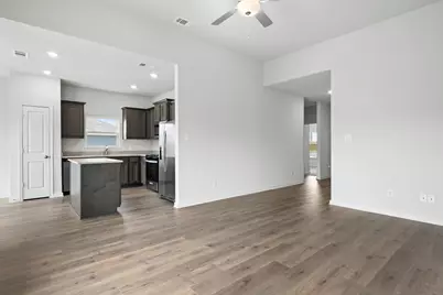 1537 Woodwinds Drive, Fort Worth, TX 76140 - Photo 4