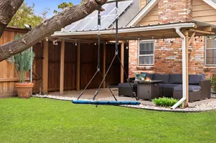 2653 Heatherwood Dr, Dallas, TX 75228 - Photo 32