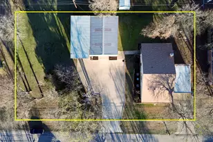 704 Legendary Ln, Mabank, TX 75156 - Photo 2