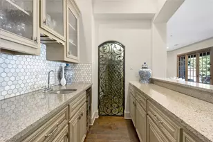 6615 Meadow Rd, Dallas, TX 75230 - Photo 12