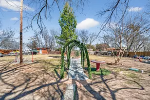 1112 Fm 1839, Corsicana, TX 75110 - Photo 36