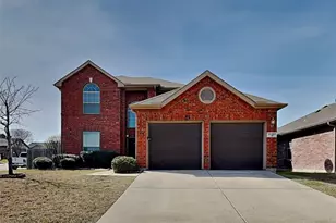 10401 Turning Leaf Trail, Fort Worth, TX 76131 - Photo 1