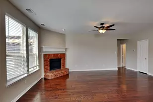10401 Turning Leaf Trail, Fort Worth, TX 76131 - Photo 2